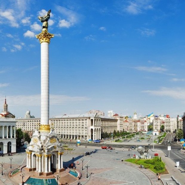 A makeshift memorial for Ukrainian and foreign soldiers in Kyiv's Independence Square