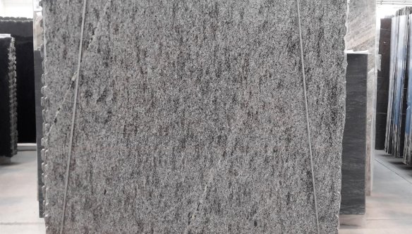 001_L000342_BEYLASLU03_6+1.JPG magazin-bey-001_l000342_beylaslu03_6_1.jpg