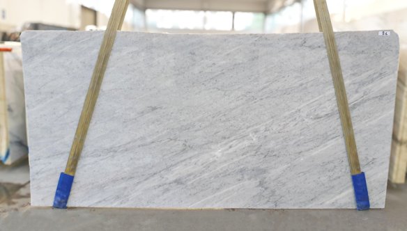 001_B051835-A_BIDLASLX02_31+2.jpg magazin-bid-001_b051835-a_bidlaslx02_31_2.jpg