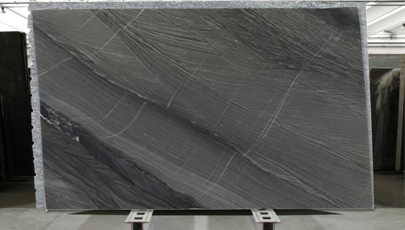 001_B054550_BKTLASLX03_17+1.jpg magazin-bkt-001_b054550_bktlaslx03_17_1.jpg