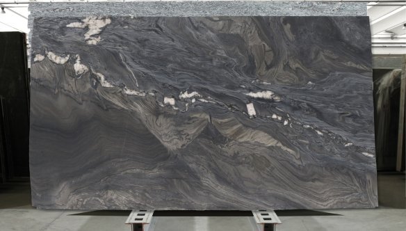 001_B056651_BKTLASSM03_18+1.jpg magazin-bkt-001_b056651_bktlassm03_18_1.jpg