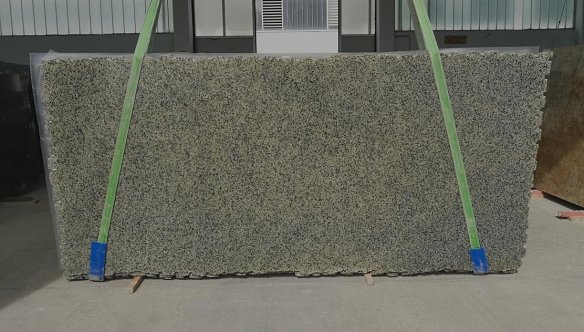 001_B025774-B_BRRLASLU02_20.JPG magazin-brr-001_b025774-b_brrlaslu02_20.jpg