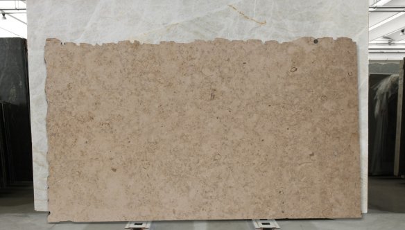 001_B053799_JUALASSN02_8+1.jpg magazin-jua-001_b053799_jualassn02_8_1.jpg