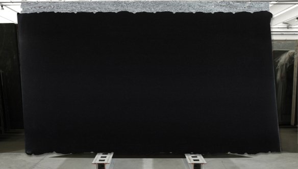 magazin-naz-001_b057107_nazlaslu03_22_1.jpg