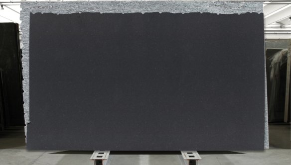 001_B057113_NAZLASSN02_34+1.jpg magazin-naz-001_b057113_nazlassn02_34_1.jpg