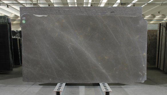 001_B033500_PGILASLU02_37+6.jpg magazin-pgi-001_b033500_pgilaslu02_37_6.jpg