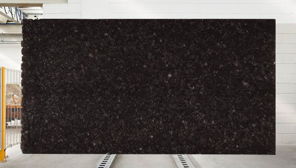 001_B029428_VOLLASLU02_29+1.jpg magazin-vol-001_b029428_vollaslu02_29_1.jpg