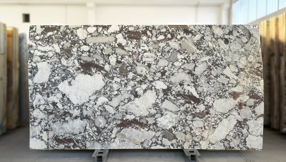 Honed material-cru-cru_las_1.jpg