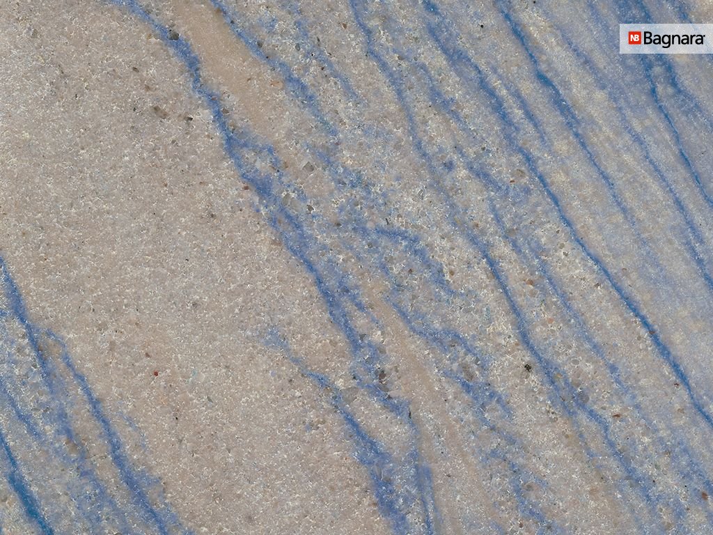 Azul Macaubas / Bagnara